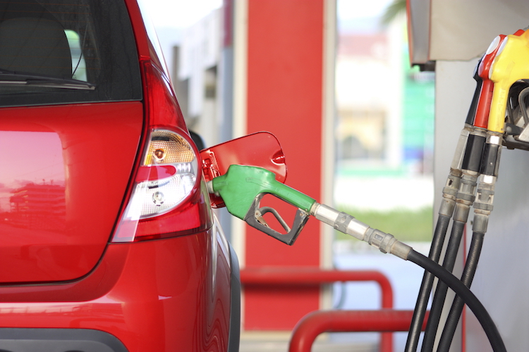 Владата воведува нов данок – ново поскапување за горивата